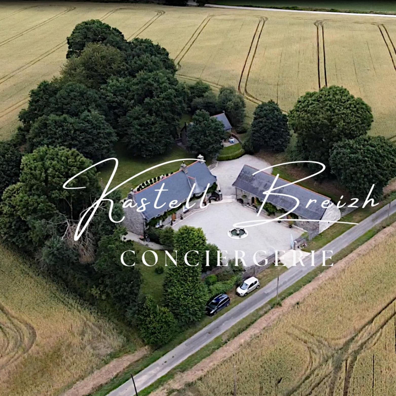 Вилла La Longere Du Manoir Laniscat Экстерьер фото