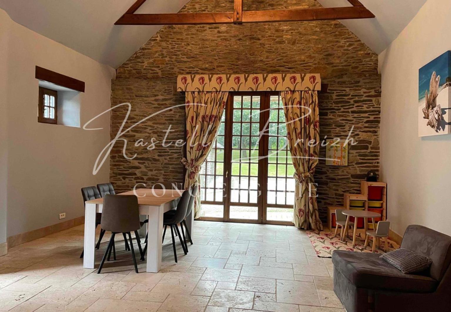 Вилла La Longere Du Manoir Laniscat Экстерьер фото