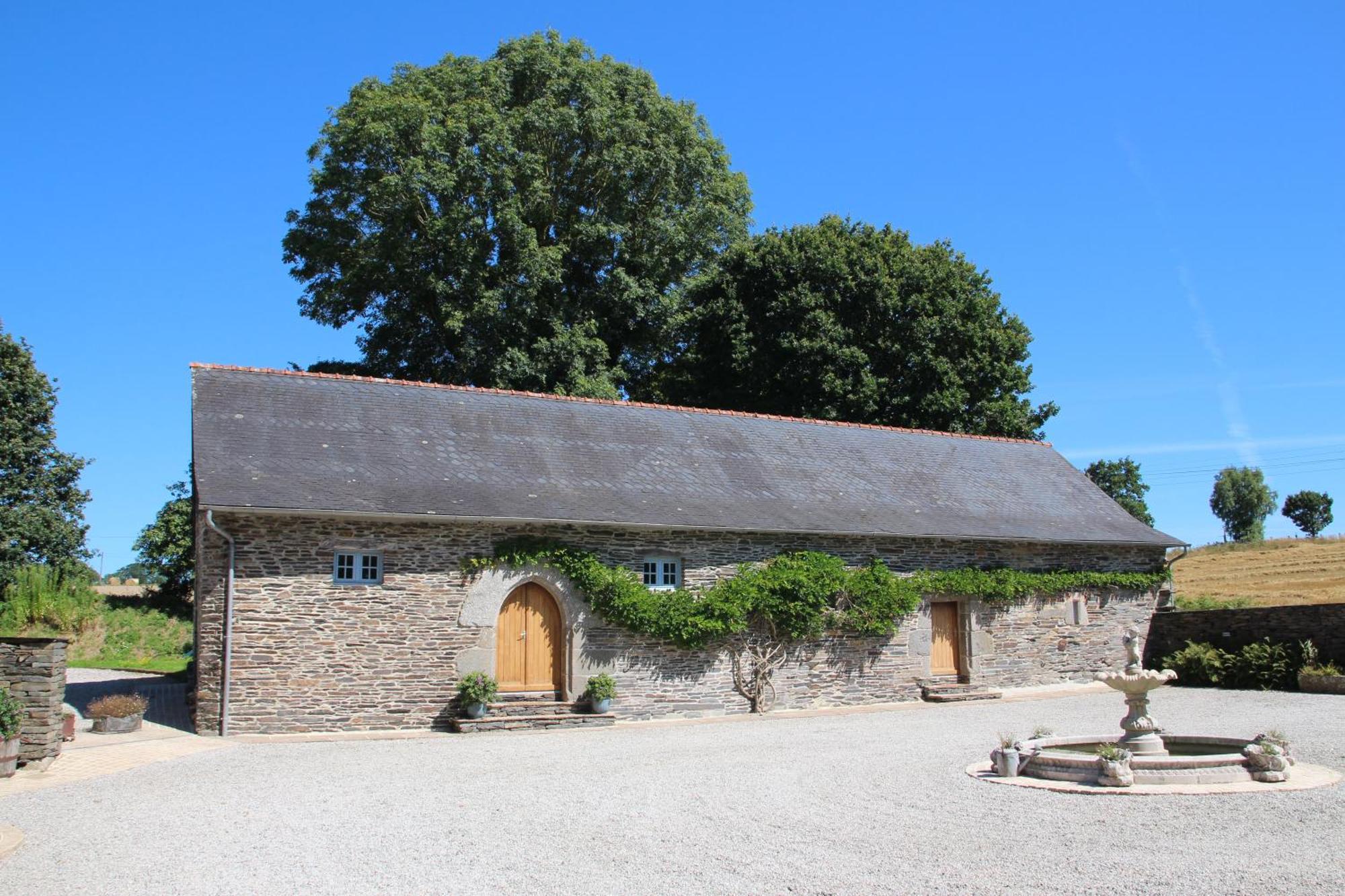 Вилла La Longere Du Manoir Laniscat Экстерьер фото